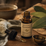 Bienfaits du ravintsara : huile essentielle pour respiration plus légère